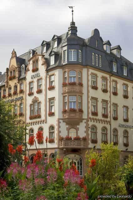 Hotel Romischer Kaiser เทรียร์ ภายนอก รูปภาพ