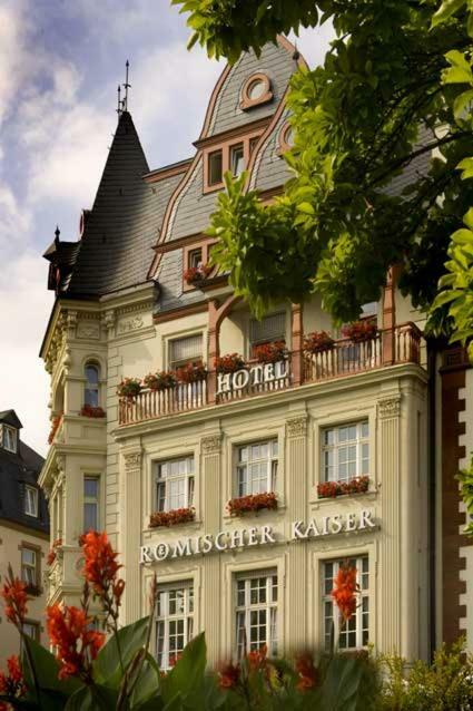 Hotel Romischer Kaiser เทรียร์ ภายนอก รูปภาพ